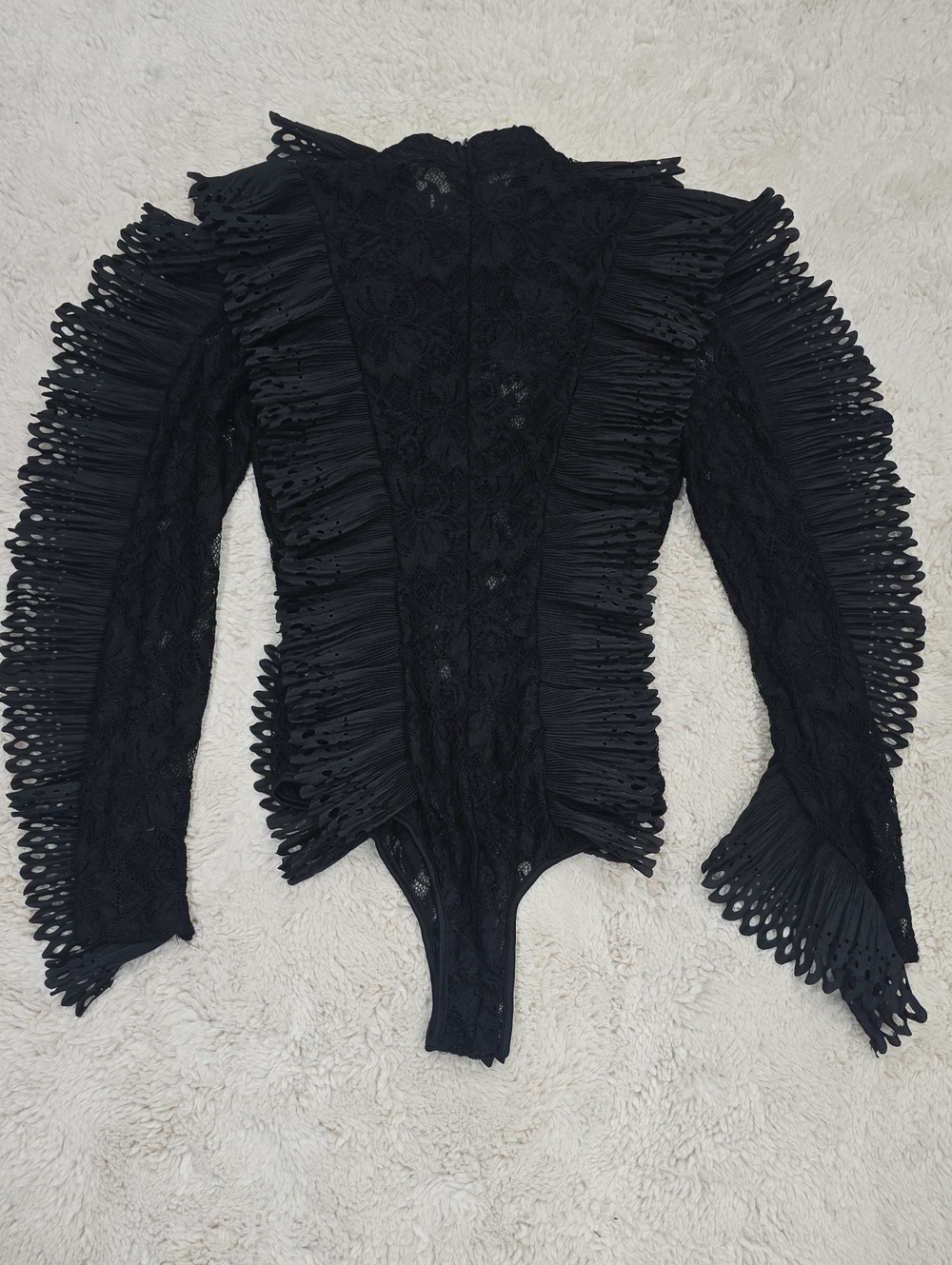 Black Lace Ruffled High-Neck Bodysuit - Picture 5 of 5